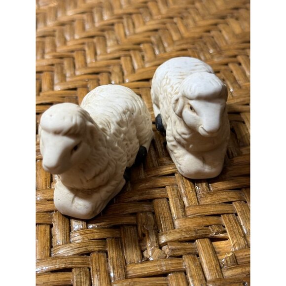 Hand-Painted Ceramic Nativity Scene Figurines Set Of 8 Pieces - Picture 8 of 10